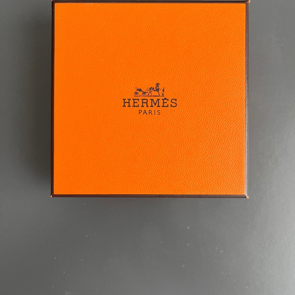 Hermes medium size bangle box